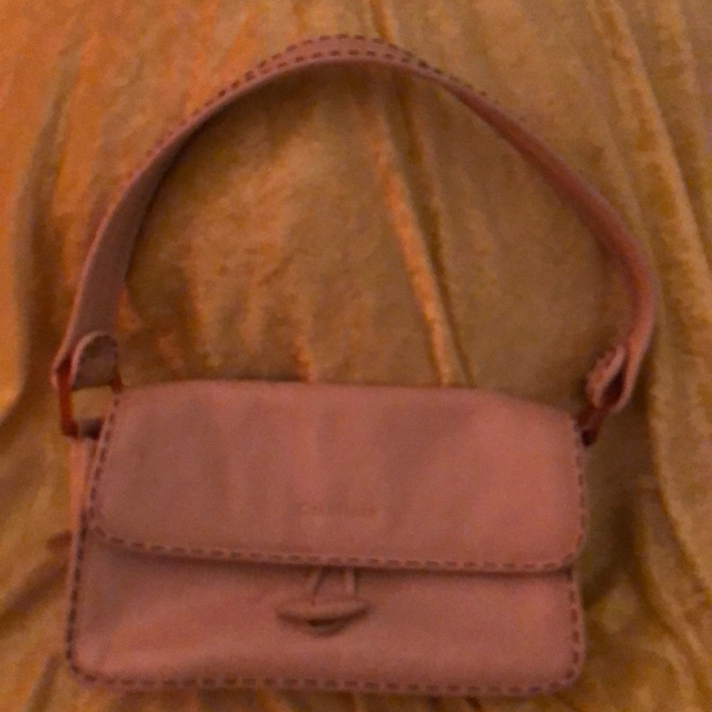 Small shoulder bag